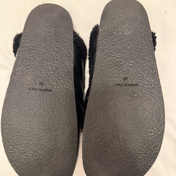 JW ANDERSON Black Shearling Chain Loafer EU 40/US 10 worn once - Picture 8 of 8